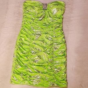 DEB Women's Junior Size: M Lime Green Party Dress